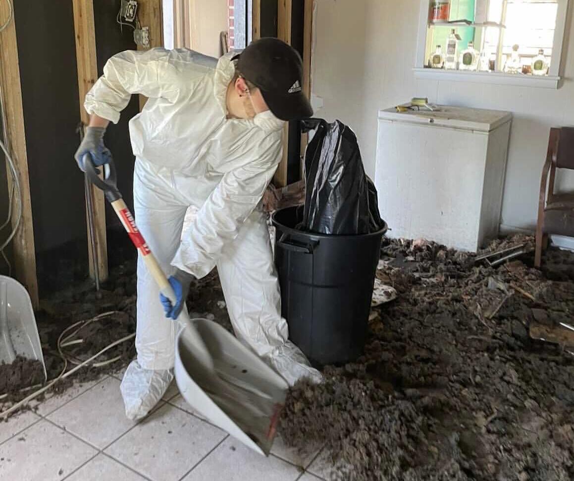 UCF Students Help with Ida recovery